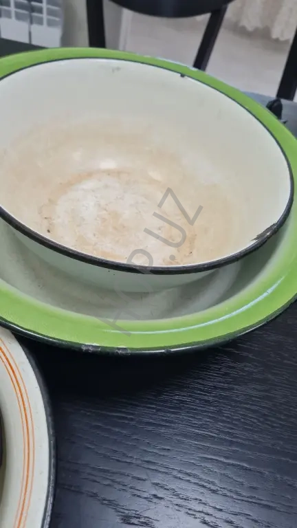 Эмалированный тазы б/у