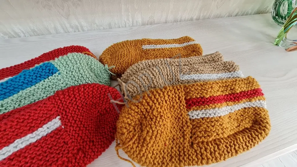 Тапочки вязанные ручной работы