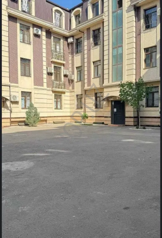 Центр Луначарского Новостройка 2/0+1/4 90м²