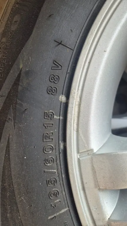 Диски с всесезонными шинами Roadmarch 195/60 R15