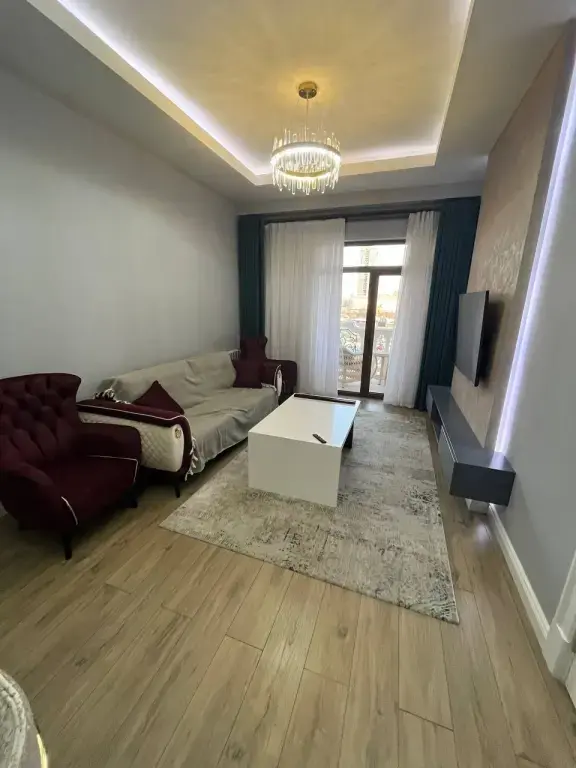 Tashkent City, Boulevard: 3 xonali kvartira ijaraga, 100 m², 6/7