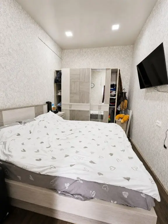 Яшнабадский р-он. Ташсельмаш. 2)2)1. 50м².