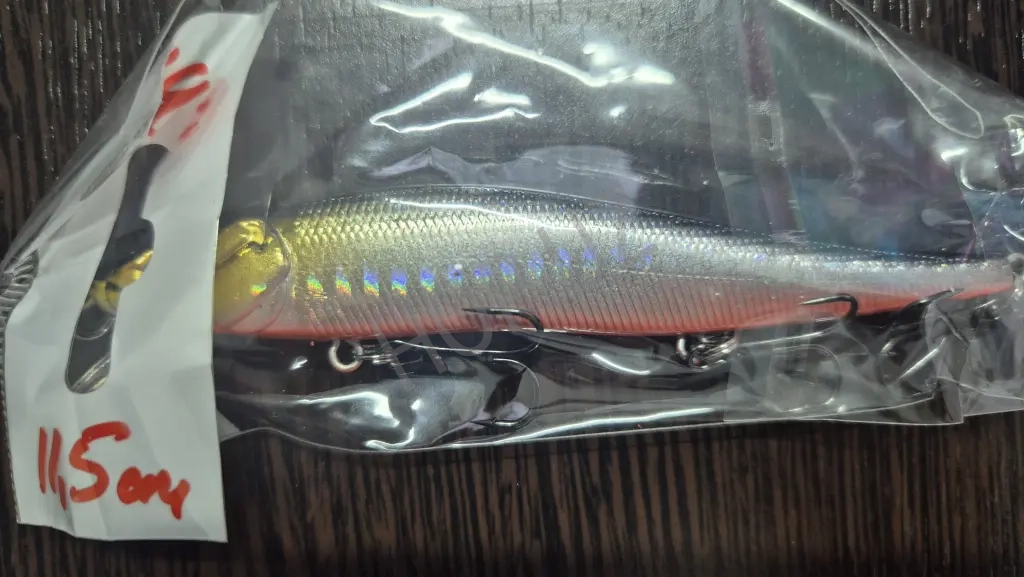 Продам воблер 11,5 см