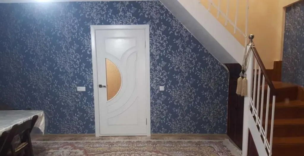 Яккасарайский район. Ул. Бабура. Дуплекс 4/7-8/10. 109 м²