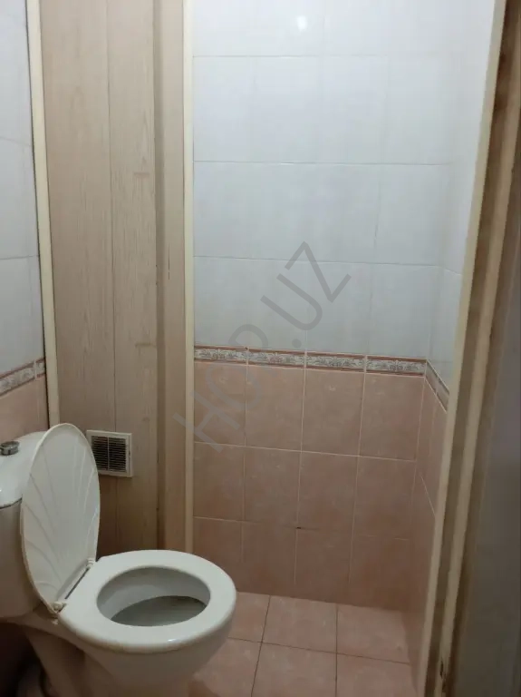 Ойбек. 2/8/9 65м²