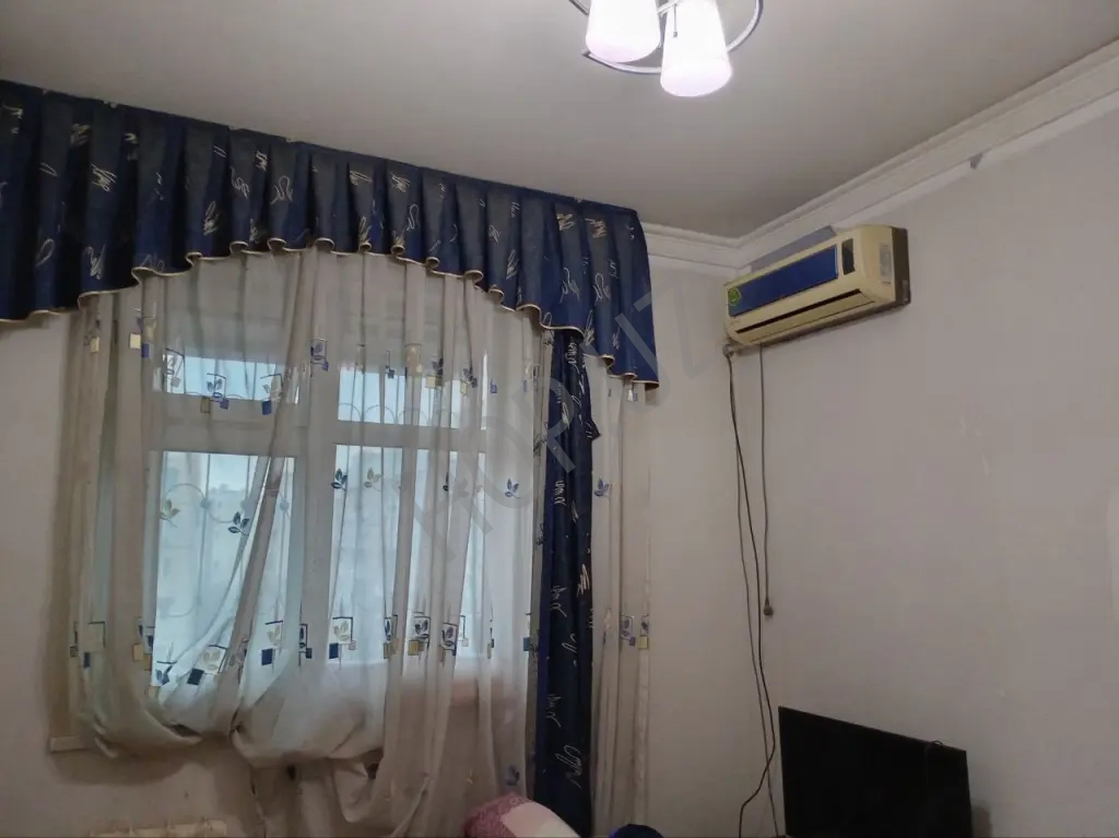 Ойбек. 2/8/9 65м²