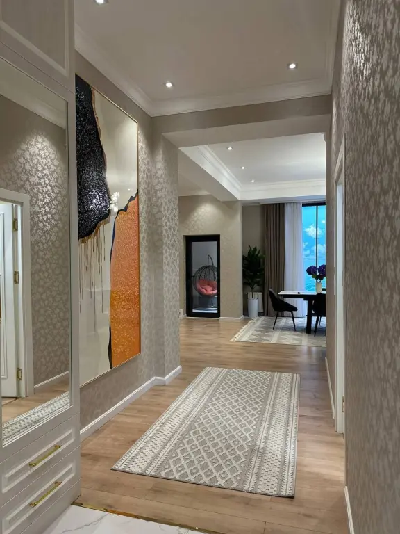 Аренда Дома. Центр Луначарского. 3 уровня. 380м²