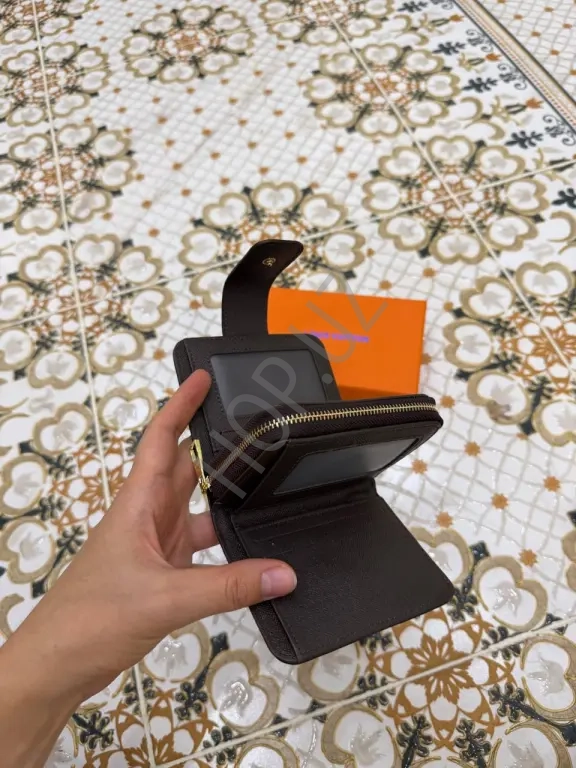 Мини бумажники в наличии