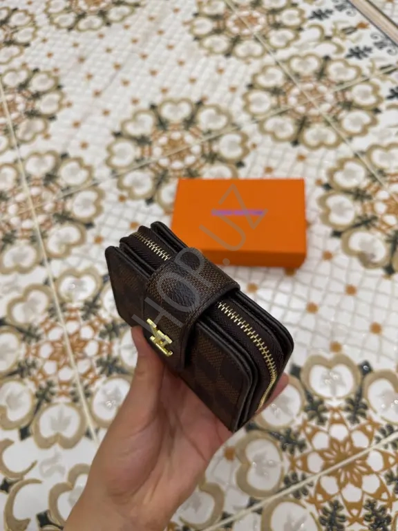 Мини бумажники в наличии