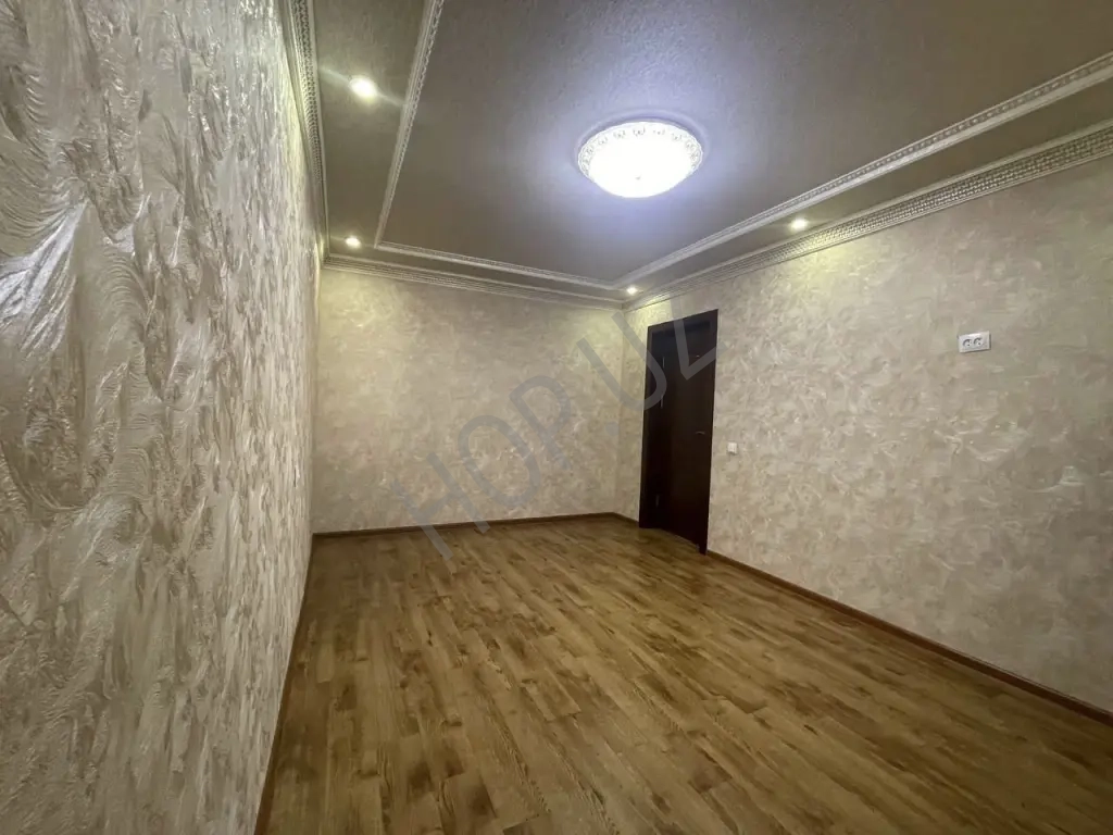 Мирзо Улугбекский р-он Академ Городок. 1/2/4. 28м²