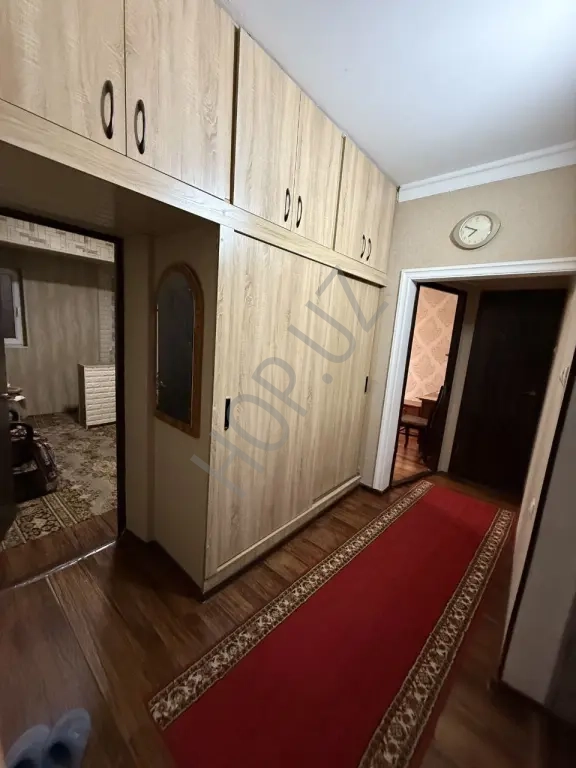 Паркентский Риезий 2/9/9 60м².