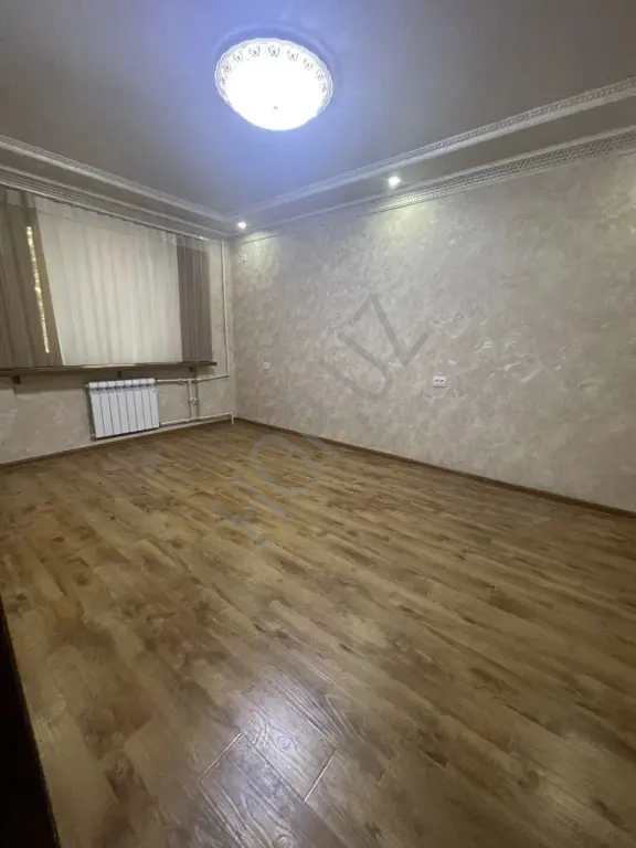 Мирзо Улугбекский р-он Академ Городок. 1/2/4. 28м²