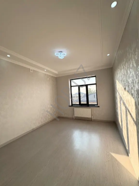 Продаётся новый Дом. Мирзо Улугбекский р-он. Алишеробод возле парка Новый Узбекистан. 2 сотки земли.