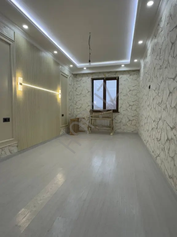 Буз-2 Мирзо Улугбекский р-он 4/4/5 105м² Кирпич.