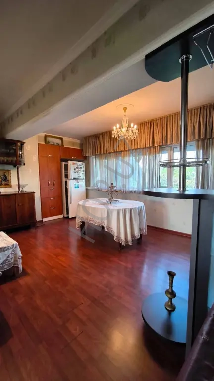 Мирзо Улугбекский р-он Ц-1 Детский мир. 5/5/9 116м²