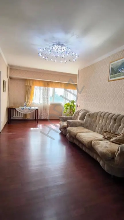 Мирзо Улугбекский р-он Ц-1 Детский мир. 5/5/9 116м²