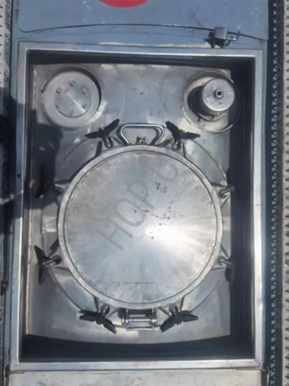 Танк-контейнер 26 000 литров, отличное состояние