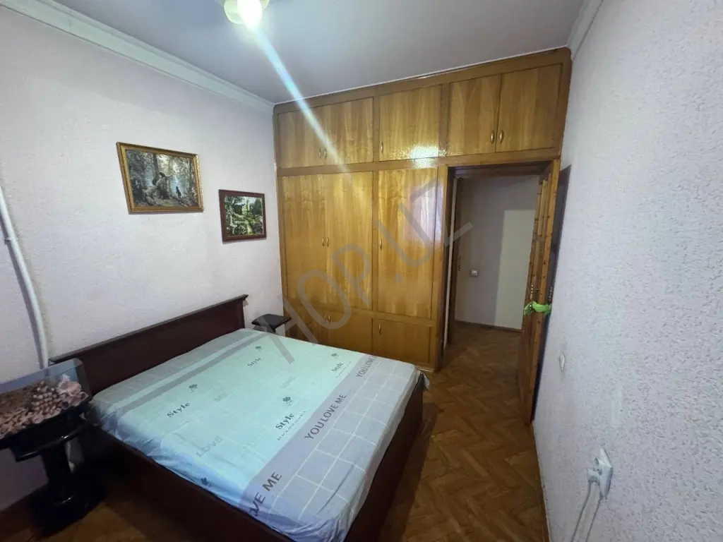 Паркентский Риезий 2/7/9 60м² зал 5*5.