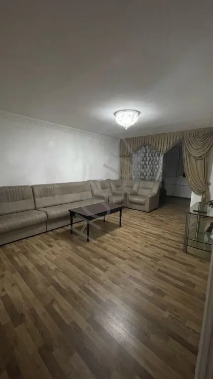 Авиасозлар Дубовая 2/1/4 Кирпич. 54м²