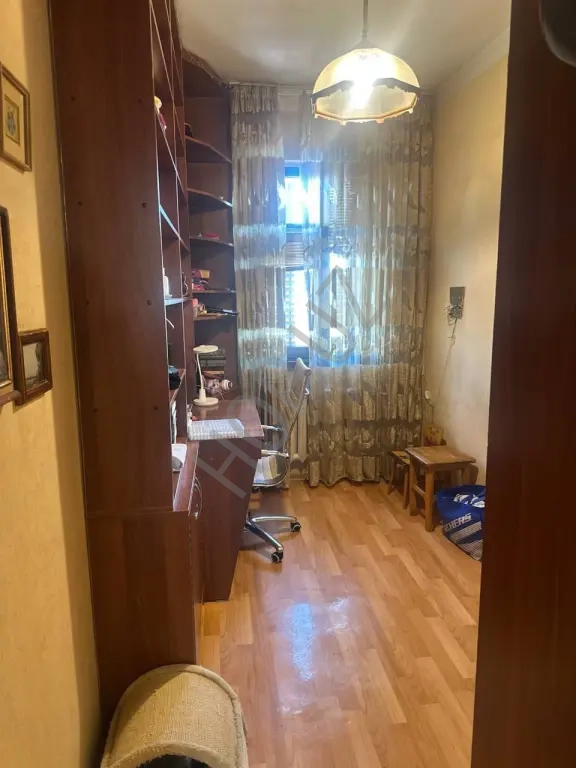 Садыка Азимова 3в4/9/9 75м².