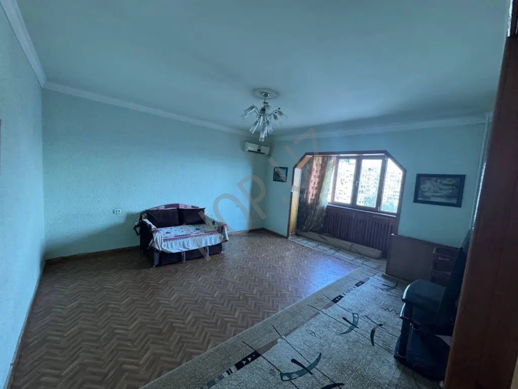 Паркентский Риезий 2/7/9 60м² зал 5*5.