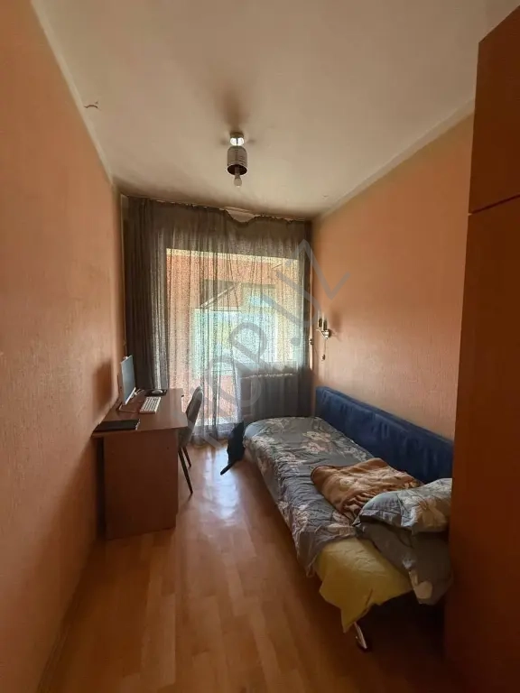 Садыка Азимова 3в4/9/9 75м².