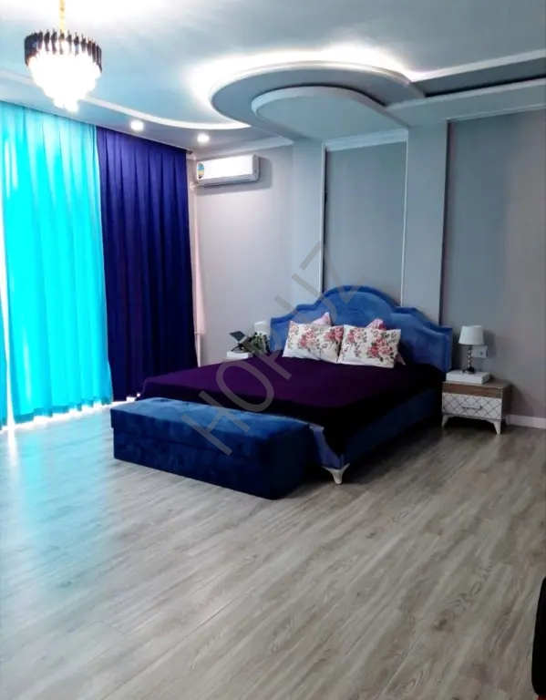 Мирзо Улугбекский р-он. ул. Темур Малик дом 480м²