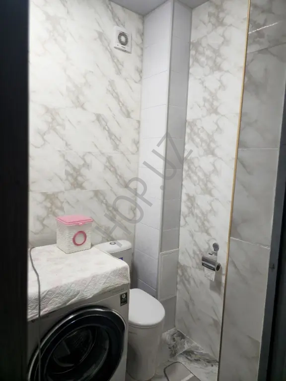 Паркентский базар. 2/2/4 46м² Кирпич.