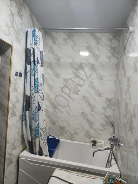 Паркентский базар. 2/2/4 46м² Кирпич.