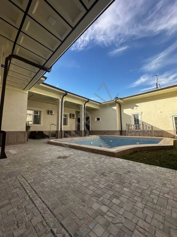 Мирзо Улугбекский р-он Никитина. продается дом.230м²