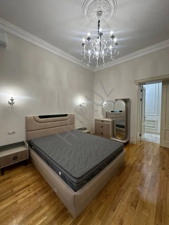 Мирзо Улугбекский р-он Никитина. продается дом.230м²