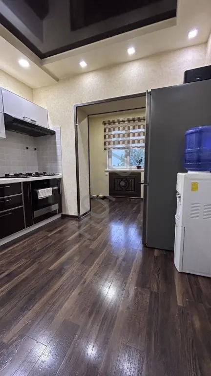 Карасу -6. 3/4/9 86 м². ориентир Макро