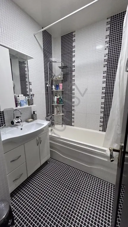 Карасу -6. 3/4/9 86 м². ориентир Макро