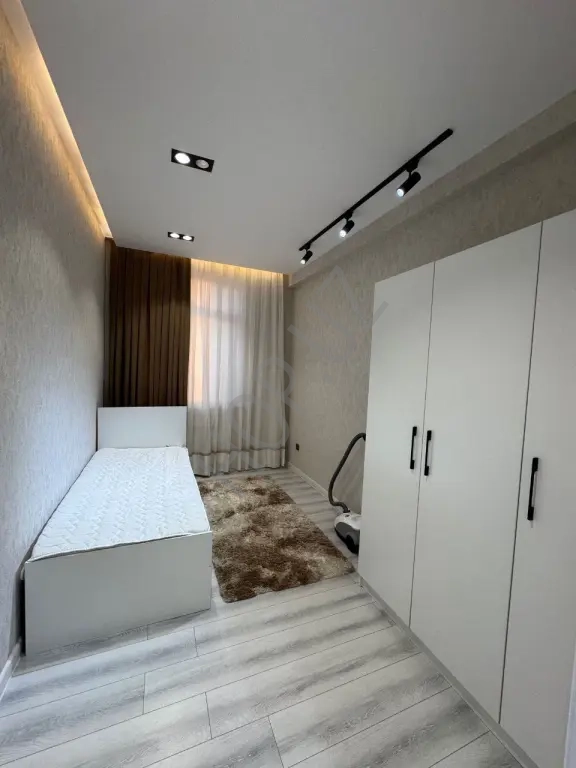 Аренда Бий Чайхона Салом. 3/5/8. 91м² Евро