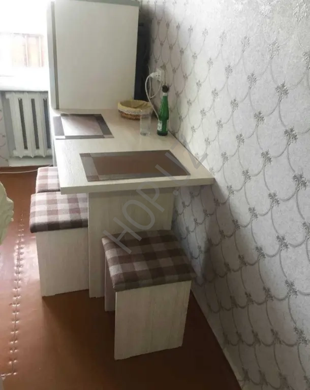 Мирзо Улугбекский р-он Ялангач.1/4/5 28м² Кирпич