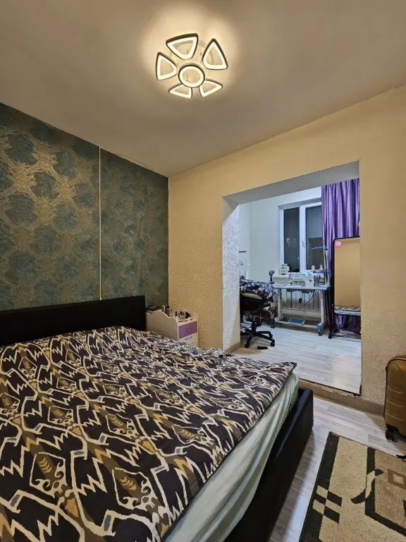 Продается квартира. Буюк Ипак Йули. 3в4/2/4 86м² Кирпич