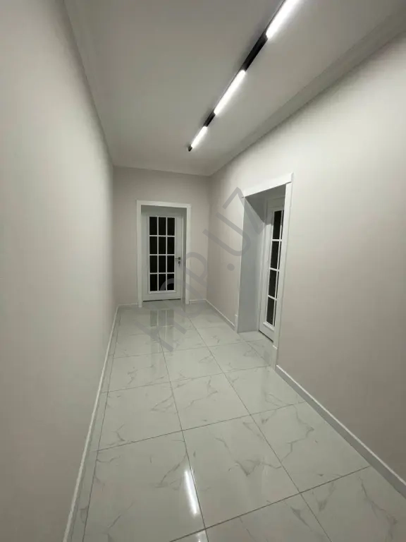 Авиасозлар ор-р. окТепа лаваш. 4/2/3 90м²