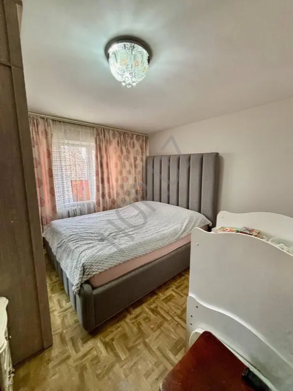 Ялангач Эко базар. 3/2/4 67м²